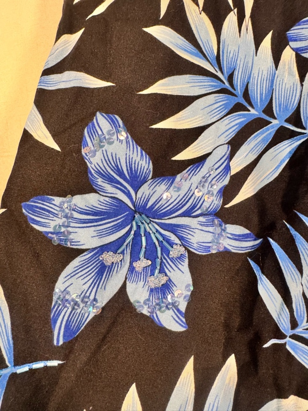 Vintage SPA Blue Tropical Floral Beaded Two Piece Set - Picture 8 of 9